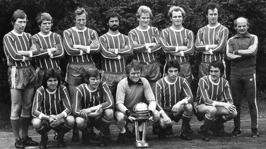 FC Bayern München Mannschaftskarte Europapokalsieger 1976