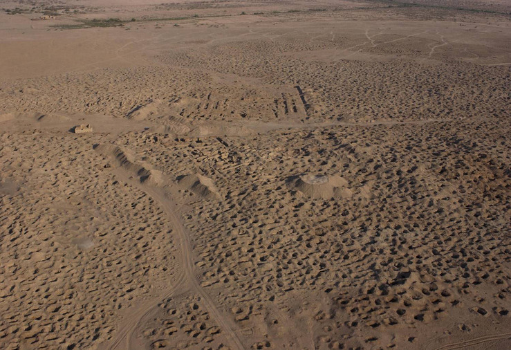 "Archäologische Stätten wie Mondlandschaften"
Plünderung und Antikenraub im Irak