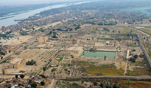 The conservation specifities of an archeological site as Karnak
