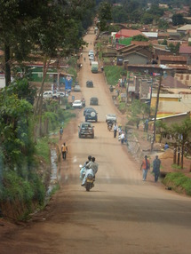 „We live in a group“: Zur Rolle von sozialen Gruppen als Bewältigungsstrategien von Geflüchteten in Kampala